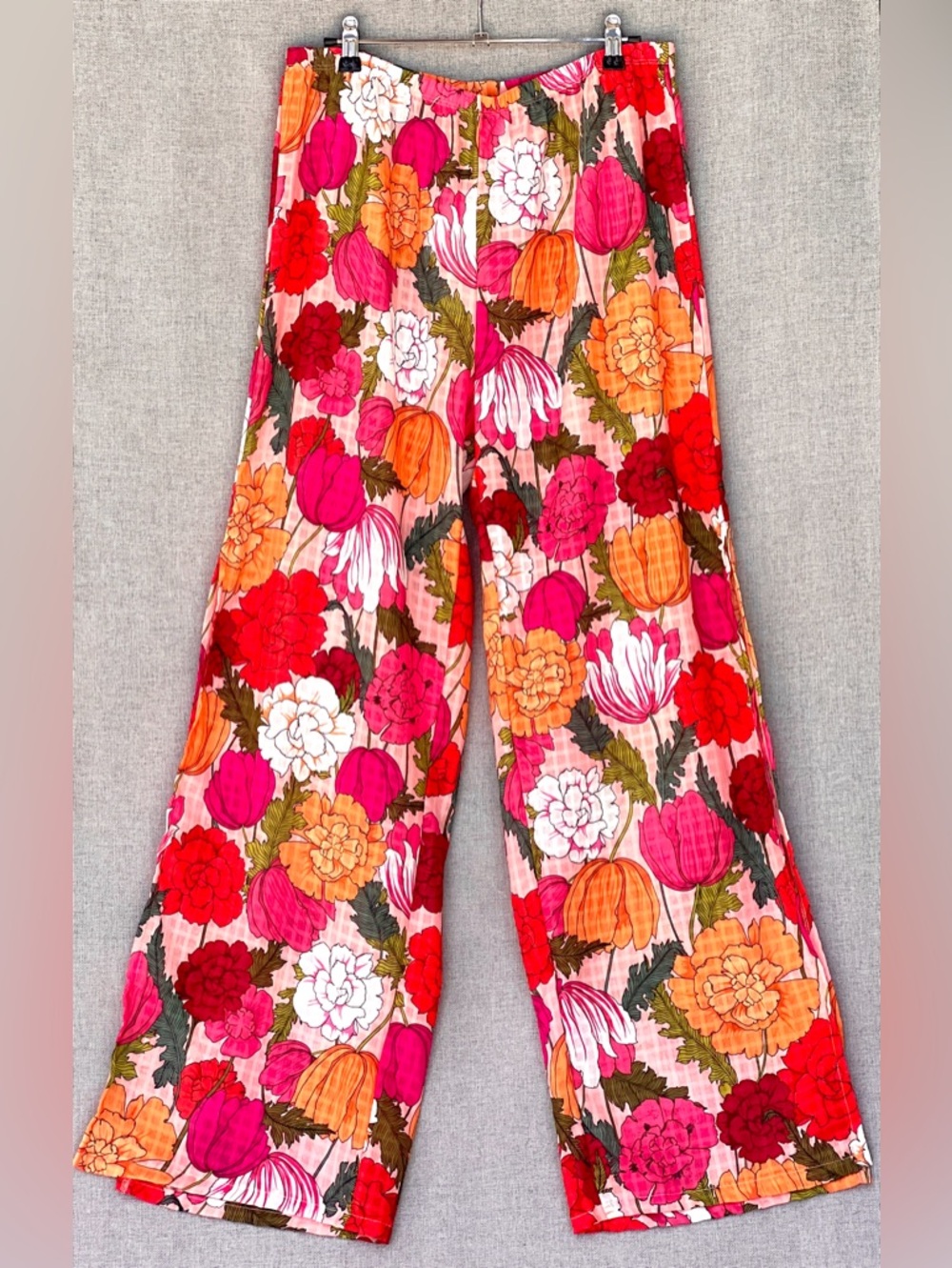 TRINA TURK Floral coverup Beach Poolside pants pink orange size L NWT